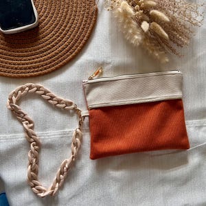 Pochette velours orange avec chaîne- intérieur fleuri- pochette carte- fermeture zip - fait main- idée cadeau femme