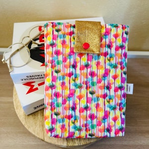 Paperback book pouch/E-reader pouch in colorful cotton, gift for women