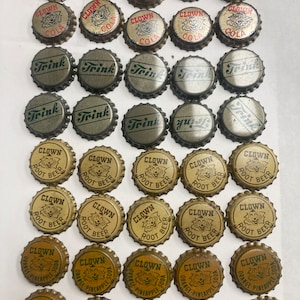Antique Clown Cola Soda Pop Bottle Caps / Clown Root Bear / Clown Orange New caps never sealed/40pc