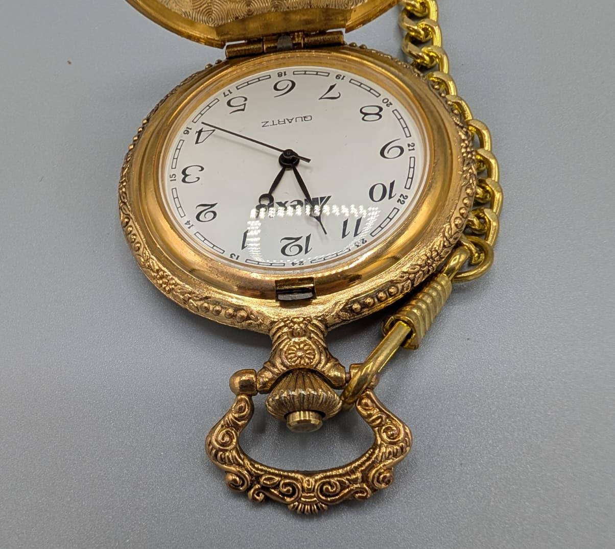 Montre à Gousset Ancienne En Métal Doré Avec Calcédoine - XIXème Siècle - Occasion Très Bon état
