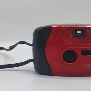 Macchina fotografica d&#39;epoca Fujifilm FZ-5 Fujinon, anni &#39;90.