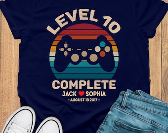 Regalo del décimo aniversario de bodas para esposo y esposa, regalo del décimo aniversario para esposo, camiseta de videojuego retro, nivel de personalización 10 completo