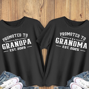 Promosso a nonna nonno, nuova maglietta della nonna, maglietta del nuovo nonno, regalo per i nonni, sorpresa per la gravidanza dei nonni, futura nonna