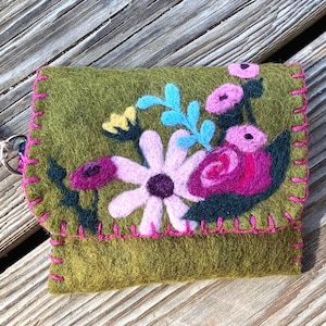 Wool Felted Floral Wallet: Embroidered Wildflower Clutch, needle felted wildflowers
