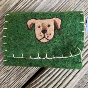 Handmade Wool Felted Wallet with Dog Design | Puppy Coin Purse | Cute Felt Wallet | Gift for her | Handstitched Small Pouch