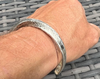 Anillo Viking Torque de plata de ley maciza de diseñador de 2,15 oz