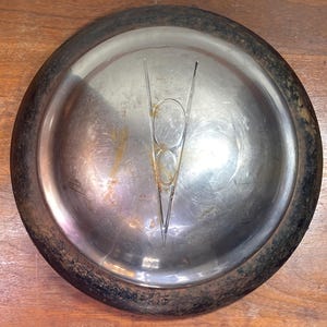 1930s Ford V8 Hubcap
