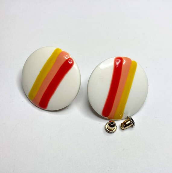 1980s Triple Stripe Button Earrings - image 4