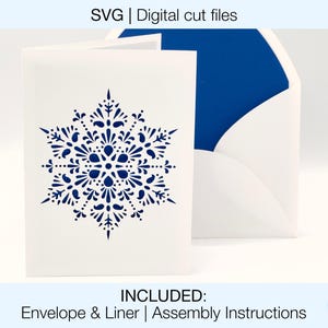 Weihnachtskarte Design Digitale SVG-Schnittdateien DIY | Cricut Silhouette | Umschlag und Liner enthalten | Sofortdownload | Schneeflockenmuster