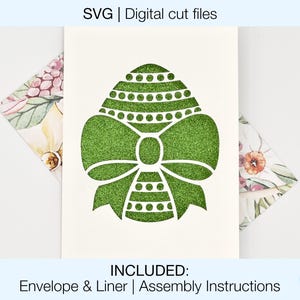 Tarjeta de Pascua con archivos SVG digitales para cortar, bricolaje, Cricut Silhouette, sobre y forro incluidos, descarga instantánea, tarjeta de huevo de Pascua con lazo svg