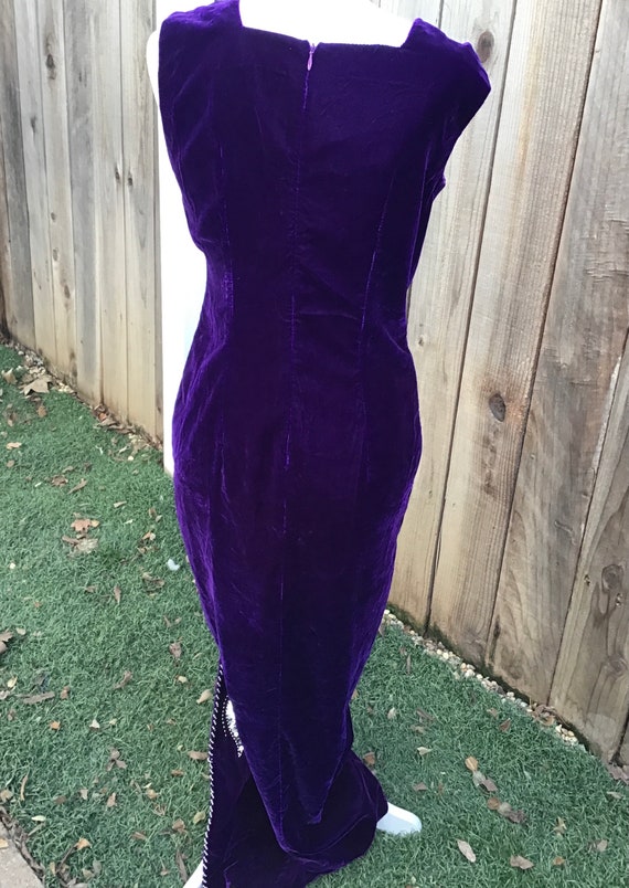 Vintage Purple Velvet Evening Gown - image 6