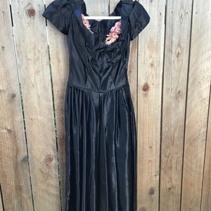 Vintage 1940s Black Satin Evening Gown image 4