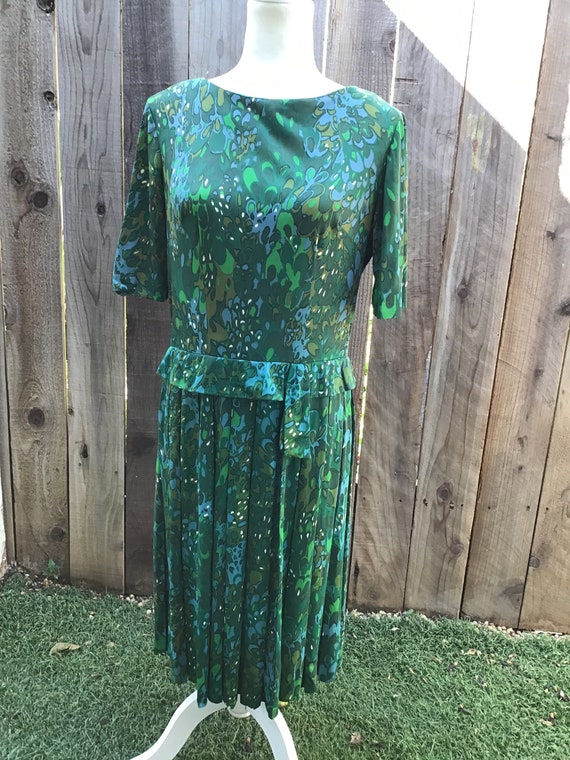 Vintage 1960s Green Novelty Print Dress