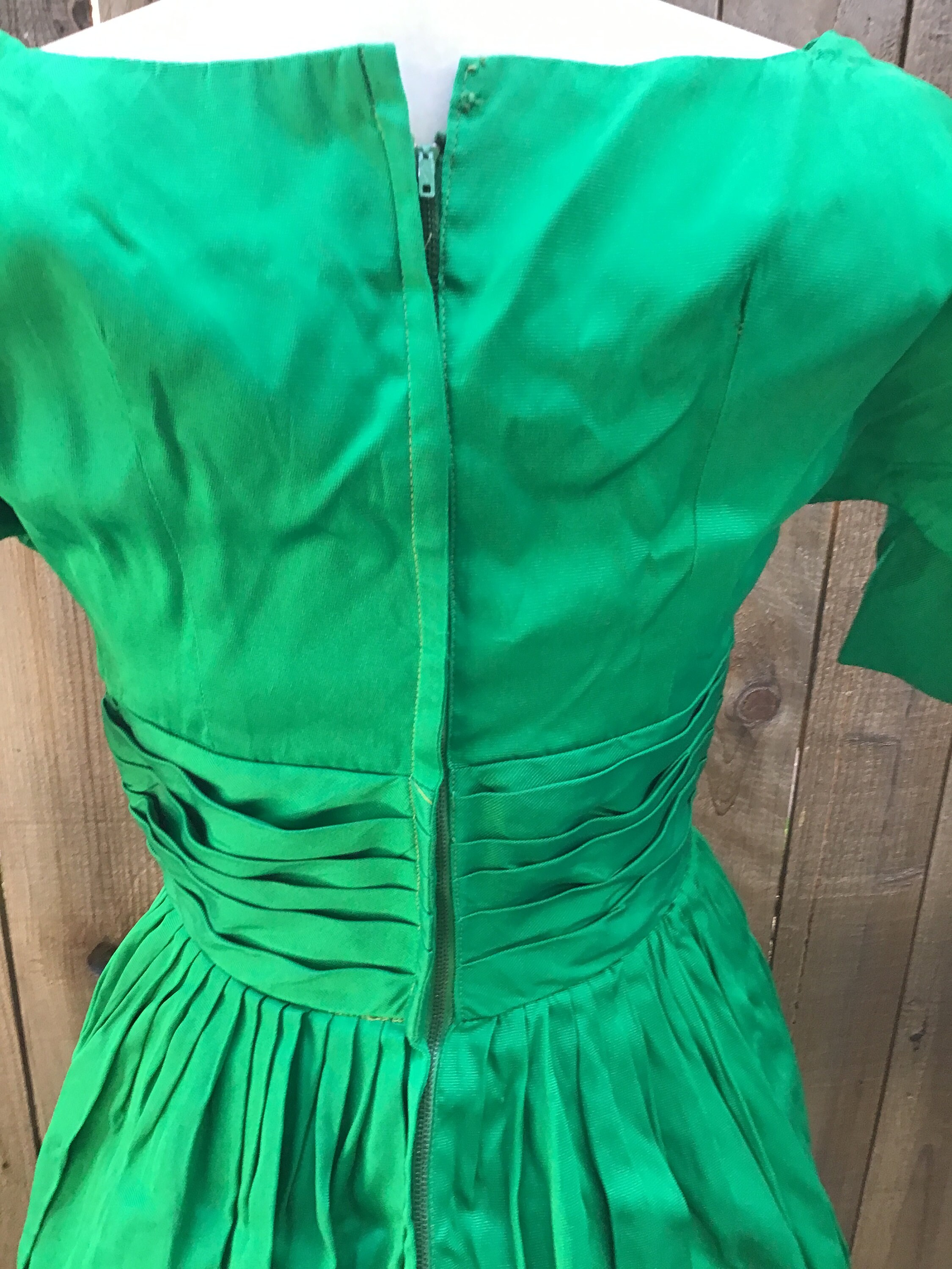 Vintage Kelly Green Fit and Flare Dress