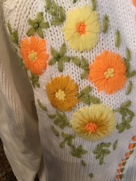Vintage Floral Knit Cardigan - image 2