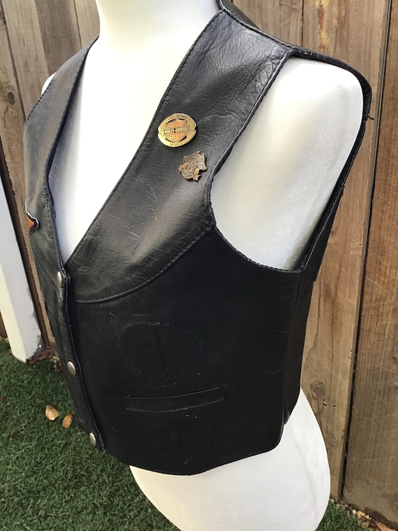 Ladies Vintage Leather Motorcycle Vest with Harley Pa… Gem