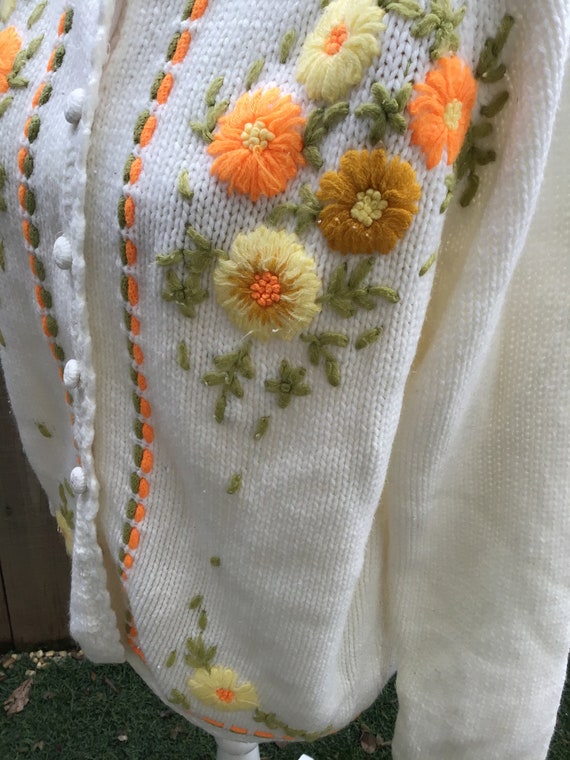 Vintage Floral Knit Cardigan - image 6