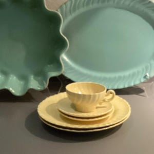 Vintage Franciscan Ware Yellow Dish Lot