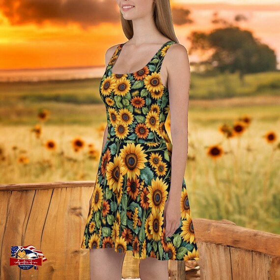 sunflower beach dress Sunflower T-Shirt Dress Olive main image 0