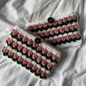 Tulip Crochet Book Sleeve | Protects Books
