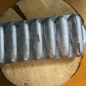 Vintage Wearever Cast Aluminum Corn Mold Made in the USA