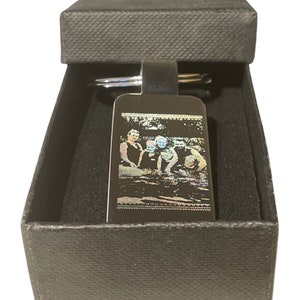 Engraved Photo Keyring: Personalized Stainless Steel Keychain