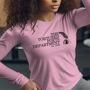 Die Abteilung für gequälte Dichter Langarm-Shirt, gefolterter Dichter, Liebe und Poesie, Dichter-Abteilung Shirt, Konzert-Shirt, Geschenk für Freund, Epochen