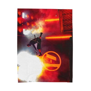 Twenty One Pilots Concert Blanket - Tyler Joseph Jump Shot | BREACH / Clancy Tour Plush Velveteen Throw image 2