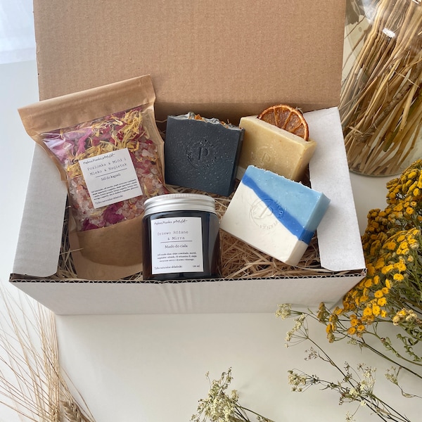 Natural Soap Gift Box - Handmade Soap Gift -Bath Gifts - Self Care Box - Bath Spa Gift Set - Body Butter Soaps and s - Gift for Her