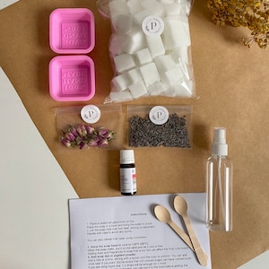 Soap Making Kit, Soap Base 500 g, Melt And Pour soap, Gift Kit, Diy crafts, Gift for Children, Make Your Own Soap Kit, Soap mold