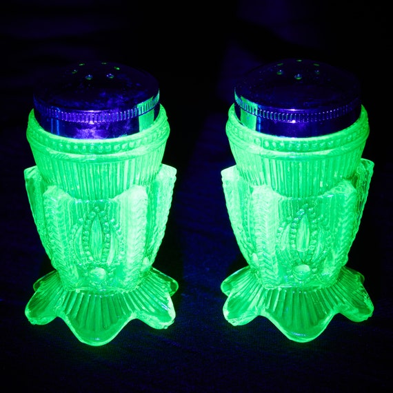 Vaseline Glass Cactus Salt and Pepper Shakers Vintage Yellow Etsy