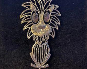 Silver lion necklace - Statement pieces - Womens accessories