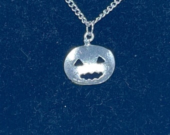 Spooky Silver Cute Pumpkin Halloween Necklace - Charm Necklace - Accessories