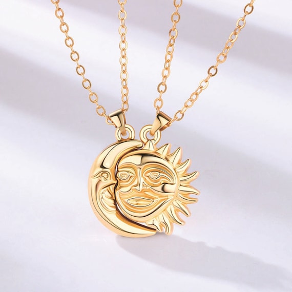 Couple moon necklace online