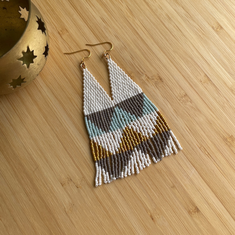 Beaded earring main image 0
