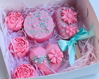 Süße Leckerei Geschenkbox mit Cakesicles Schokoladenblumen Süßigkeiten Oreo überzogene Schokoladen-Leckerei-Box Geburtstagsgeschenk Besonderes Geschenk
