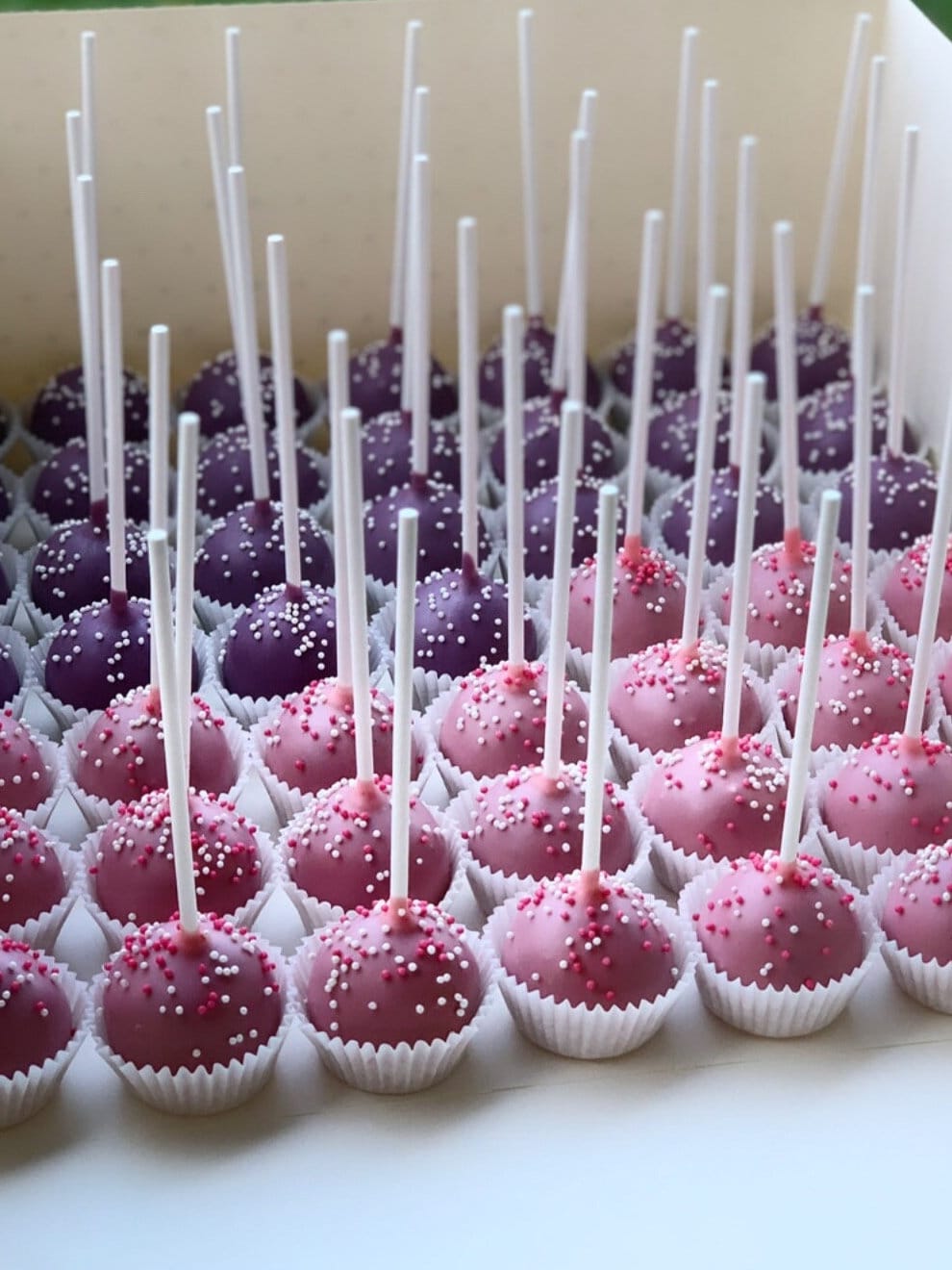 Cake pops Babyshower Birthday Events First baby birthday Wedding Candy bar