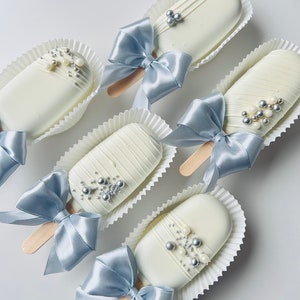 Weiß silber Cake Pops Cake Sicles Babyshower Geburtstag Events Erster Baby Geburtstag Hochzeit Baby shower