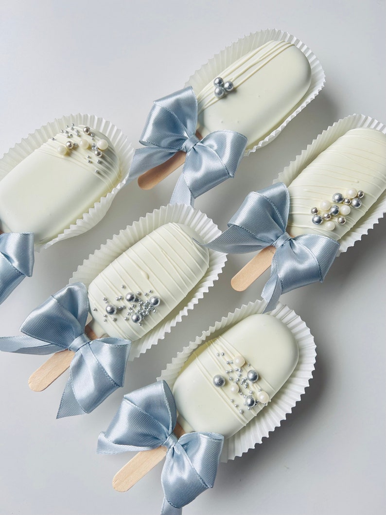 Weiß silber Cake Pops Cake Sicles Babyshower Geburtstag Events Erster Baby Geburtstag Hochzeit Baby shower Bild 1