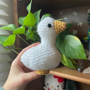 Standing Goose Crochet Pattern