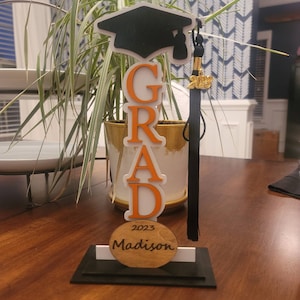 Graduation Table Cap & Tassel 2023 .svg Glowforge xTool Template