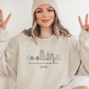 Cincinnati Sweatshirt | Women&#39;s Cincinnati Crewneck | Cincinnati Gift | Ohio Sweatshirt | Ohio Gift | Cincinnati Ohio Tee | Cincinnati Shirt