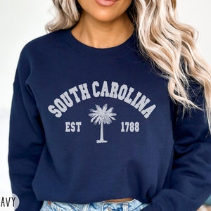 South Carolina Sweatshirt, Women’s South Carolina Flag Crewneck, Moving to South Carolina Gift, South Carolina Travel Souvenir, SC Apparel