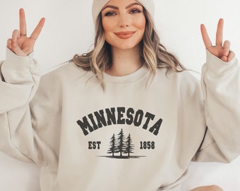 Minnesota Sweatshirt, Women’s Minnesota Crewneck, Home State Shirt, Moving to Minnesota Gift, Minnesota Travel Souvenir, Minnesota Apparel