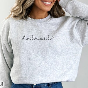 Detroit Sweatshirt, Women's Detroit Crewneck, Detroit Cursive Pullover, Detroit Gift, Oversized Detroit Michigan Shirt, Detroit Bachelorette image 3