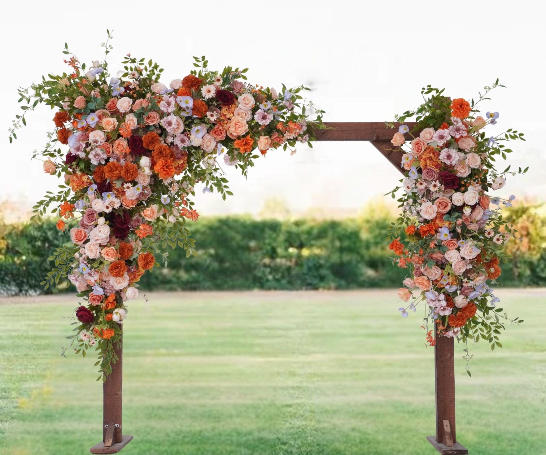 Boulder Wedding Full of Gorgeous Fall Colored Flowers | Rocky Mountain Bride, image size:1763x1469