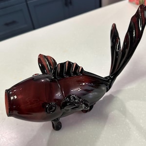 Exquisite Vintage Mcm Japan Blown Glass Fish Sculpture Deep Purple figurine