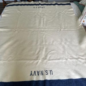 Authentic Vintage WW2 Era 1950s US Navy Wool Blanket 72