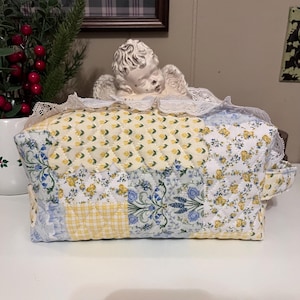 大きなキルティング花柄メイクアップバッグ：ハンドメイドパッチワークコスメポーチ