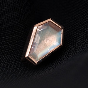 BVLA &quot;Coffin&quot; Threaded End in Gold with Rainbow Moonstone